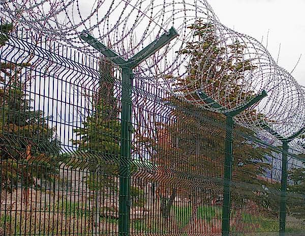 Razor Wire Manufacturer in Turkey, Chain link wire fence